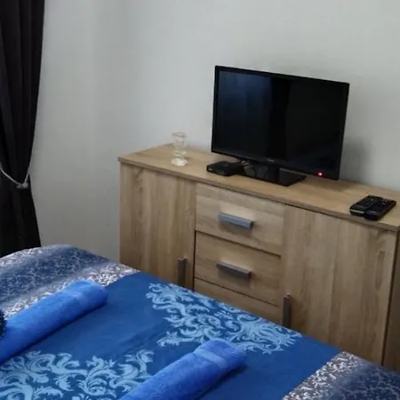 Cer Apartment *
